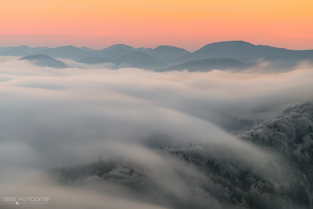 Gisliflue, Aargau, Nebel, Nebelmeer. Aufnahme mit Fuji X-T10, 90mm