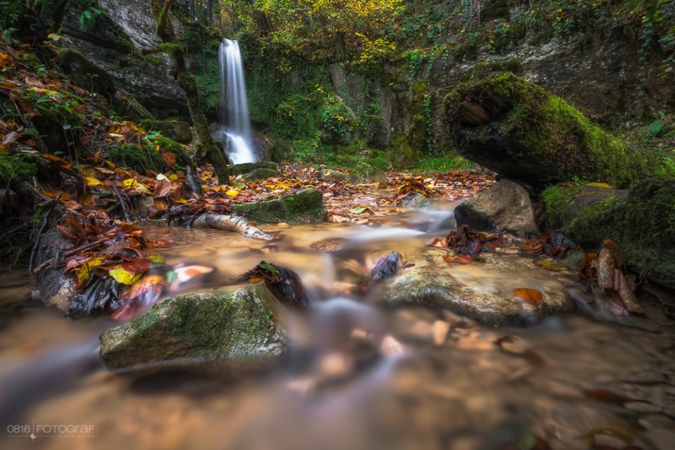 Linner Wasserfall, Linn, Wasserfall, Aargau, Herbst, Landschaftsfotografie, Sagimülitäli, Linner Bach