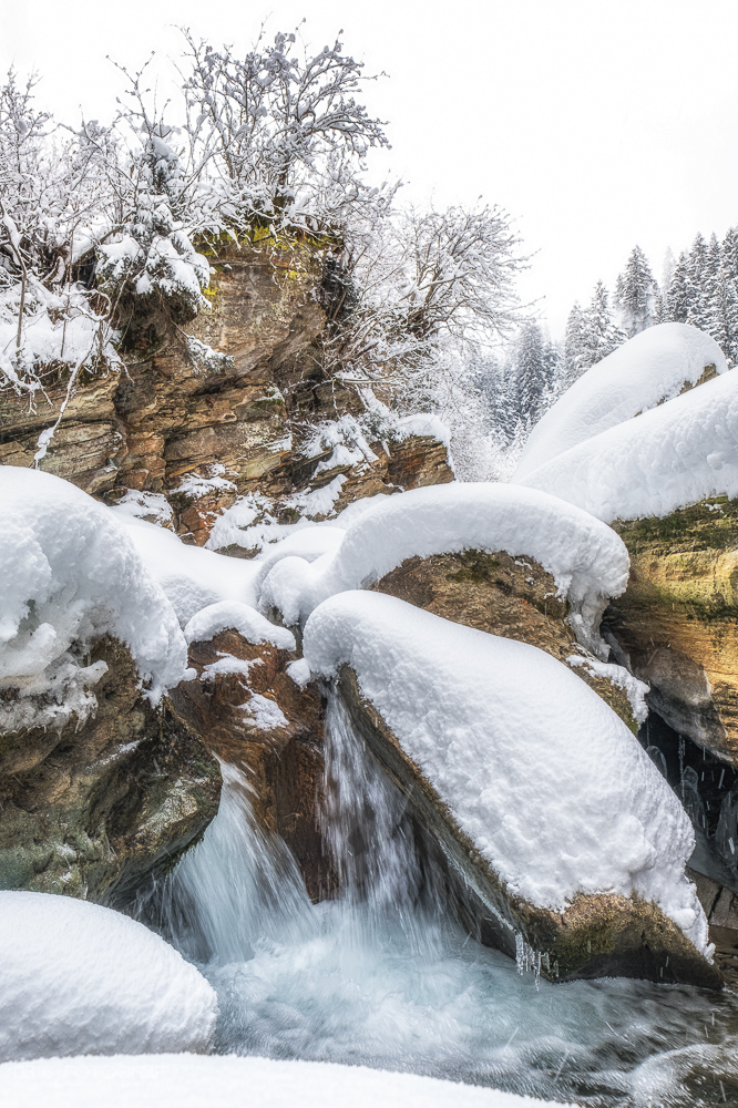 bergbach, valser rhein, winter, vals, winterlandschaft, valsertal, landschaftsfotografie, landschaften, schweiz, graubünden