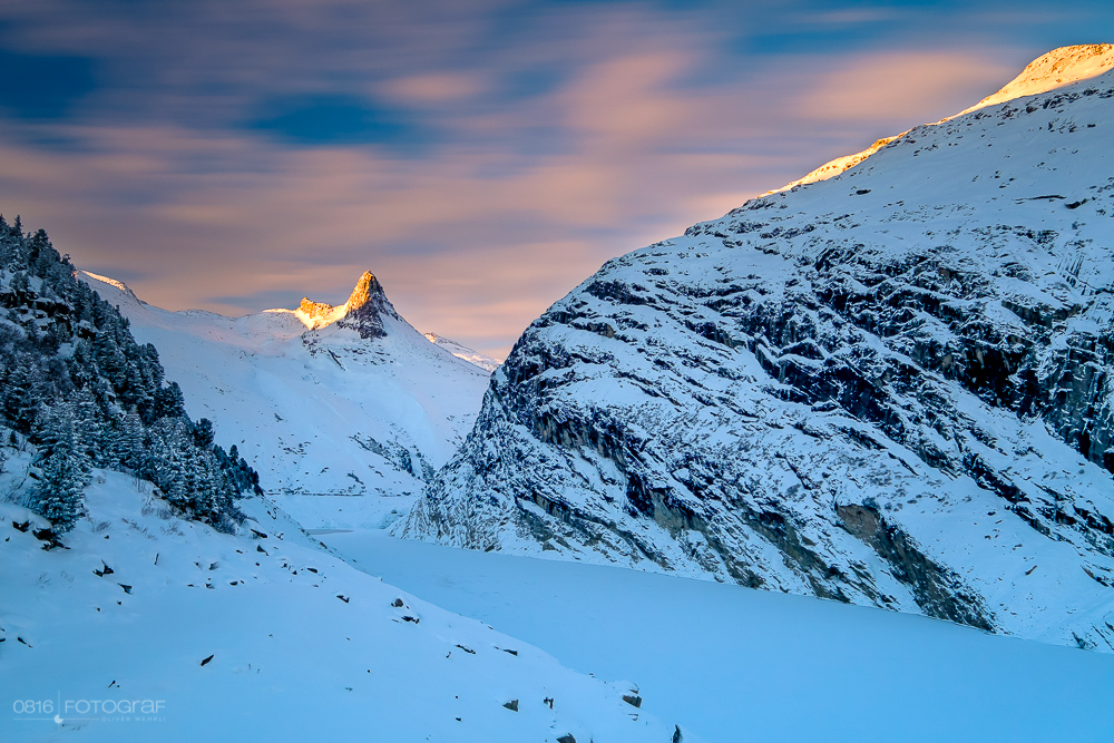 zerfreila, zerfreilahorn, zerfreilasee, stausee, morgen, sonnenaufgang, winter, vals, winterlandschaft, valsertal, landschaftsfotografie, landschaften, schweiz, graubünden