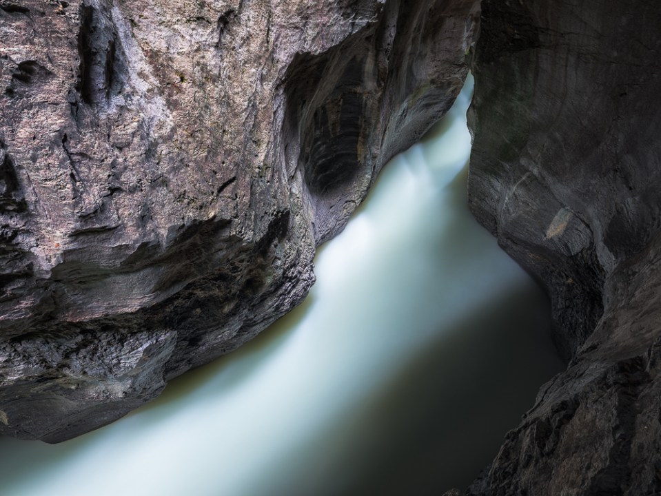 Aareschlucht, Aare, Fluss, Schweiz, Landschaftsfoto Aareschlucht, Fotografie Aareschlucht, Berner Oberland, Schweiz, Landschaftsfotografie, Fujifilm, Fluss, Wasserfotografie