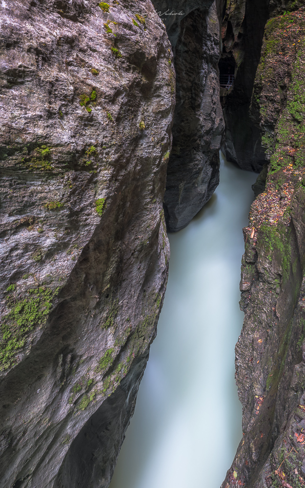 Aareschlucht, Aare, Fluss, Schweiz, Landschaftsfoto Aareschlucht, Fotografie Aareschlucht, Berner Oberland, Schweiz, Landschaftsfotografie, Fujifilm, Fluss, Wasserfotografie