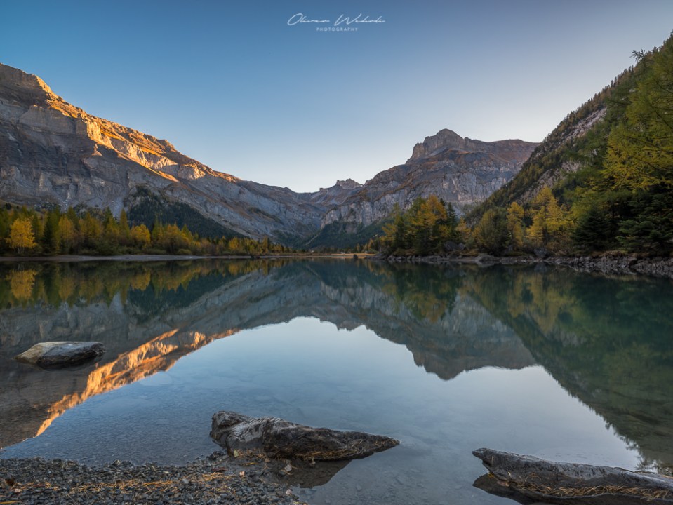 Lac de Derborence, Derborence autumn, Herbst lac Derborence, Valais Derborance, Sunrise Derborence, Sonnenaufgang Derborence, Herbst, Herbstlicht, Autumn, Wallis, Valais, Landschaftsfoto Herbst, Herbstfoto, Landschaftsbilder Herbst, Fujifilm GFX Landscape, GFX Landscapes, Landscape Photography, Fall, Swiss Landscape, Schweizer Landschaftsfotografie, Landschaftsfotografie Schweiz, Herbstfoto Schweiz, Landschaftsfotografie, Landschaftsfotograf Schweiz, Landschaftsbild Wallis Herbst, Indian Summer, Swiss Indian Summer, Swiss Landscapes